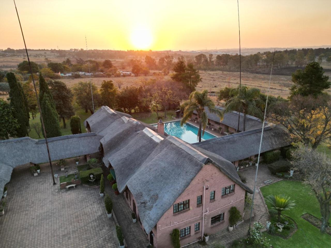 מידרנד Owls Loft Guest House מראה חיצוני תמונה
